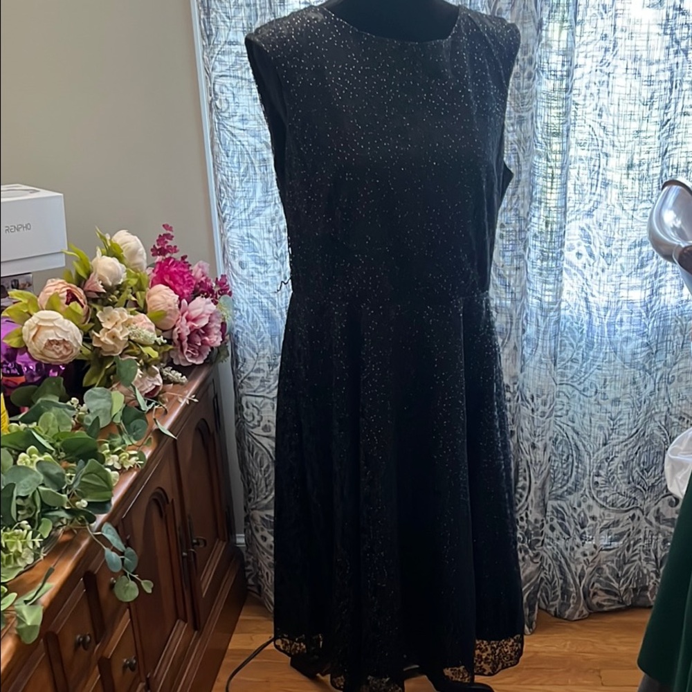 Tahari Black Sparkle Midi Dress